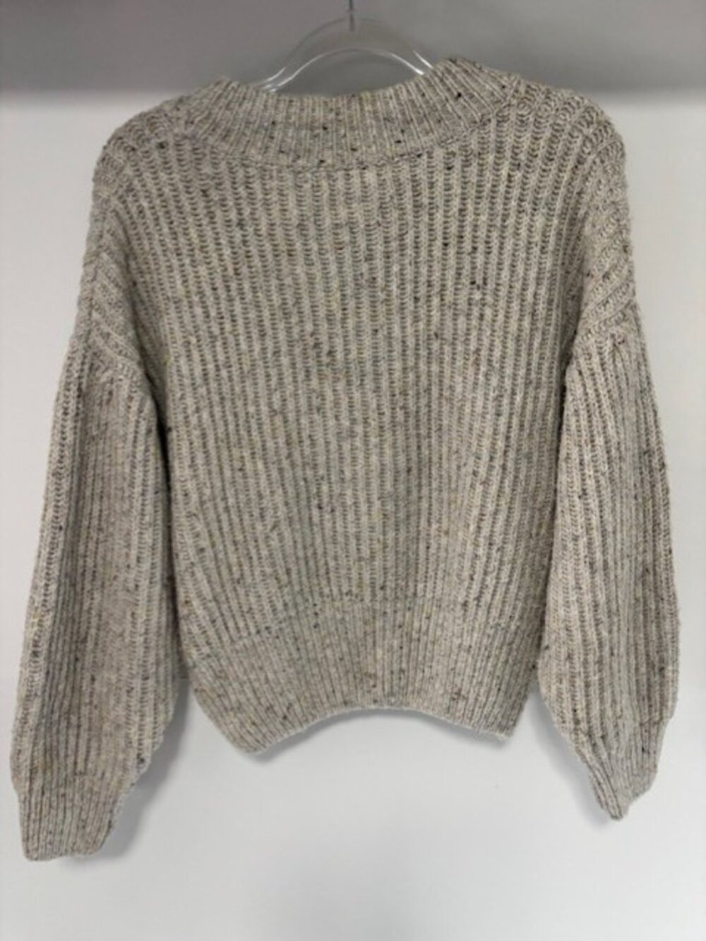 ASTR The Label Women’s M Oatmeal Speckled Chunky Knit Cropped Oversized Sweater - Picture 6 of 8